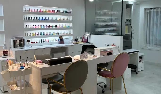 Nail Salon in Nampo-dong, Busan (Beauty3975) - main view