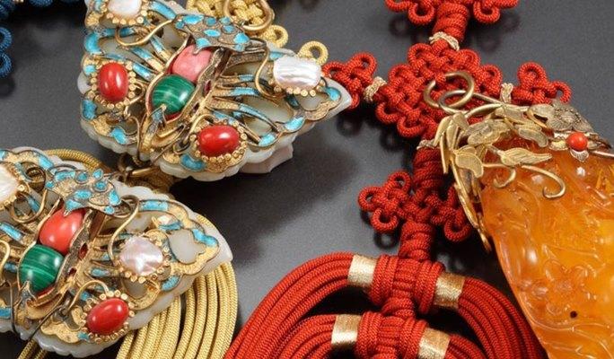 Traditional Knot Ornament Making Experience in Bukchon Hanok Village - main view