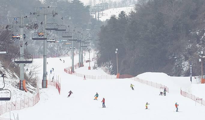 Elysian Gangchon Ski Resort Room Reservation - Elsuite Condominium - main view