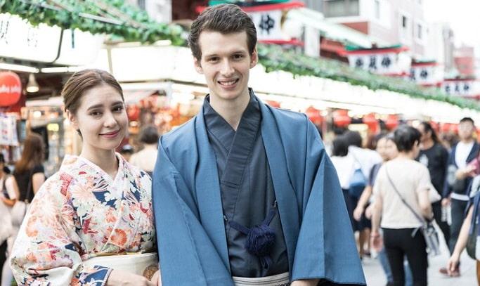 Tokyo Private Walking Tour & Kimono Experience with Licensed Guide - main view