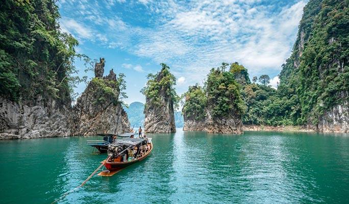 Khao Sok Cheow Lan Lake 1 Day Tour (+ Longtail boat/ Kayak) (+ Lunch) (+ Hotel Transfer) - From Khao Sok/ Khao Lak/ Krabi - main view