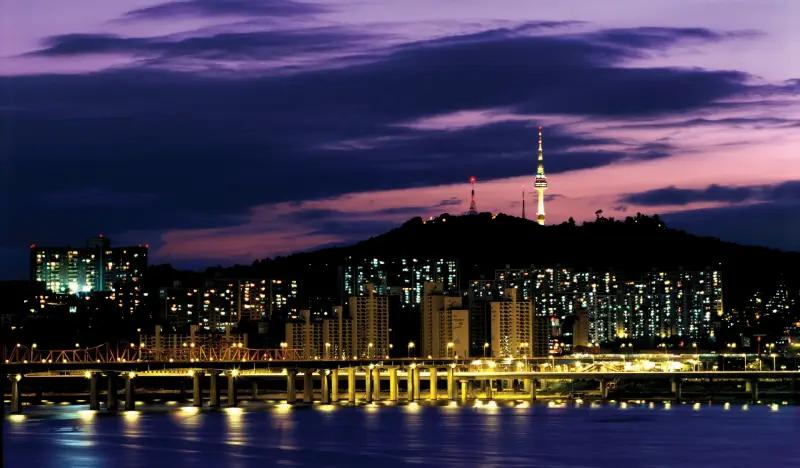 Seoul at Night: Private Seoul City Night Tour with City Views & Landmarks - main view