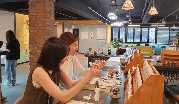 Parfum9: Create a Personalized Perfume in Hongdae - main view