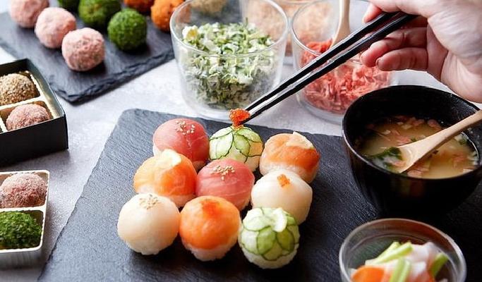 Maki Sushi (Roll Sushi) ＆Temari Sushi Making Experience in Asakusa, Tokyo - main view