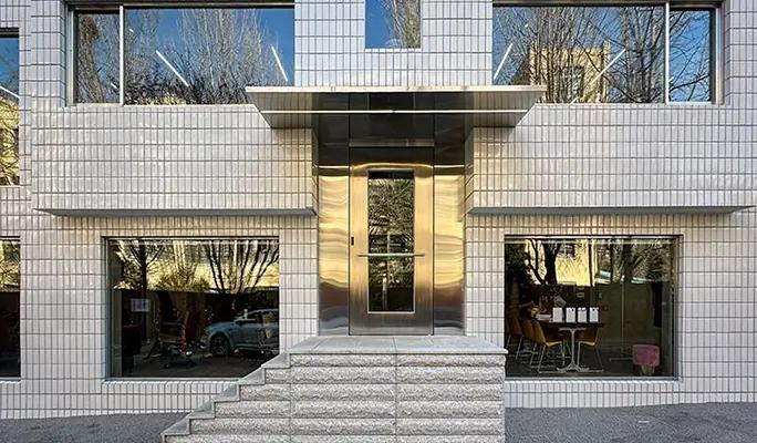 VOID Hair & Makeup Salon in Cheongdam-dong, Seoul - main view