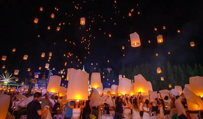 Yee Peng Lanna Sky Lantern Festival 2026 in Chiang Mai (Nov 24 & 25) - main view