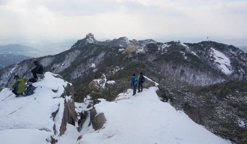 Private Bukhansan Hiking Tour to Baegundae Peak (836.5m) - main view