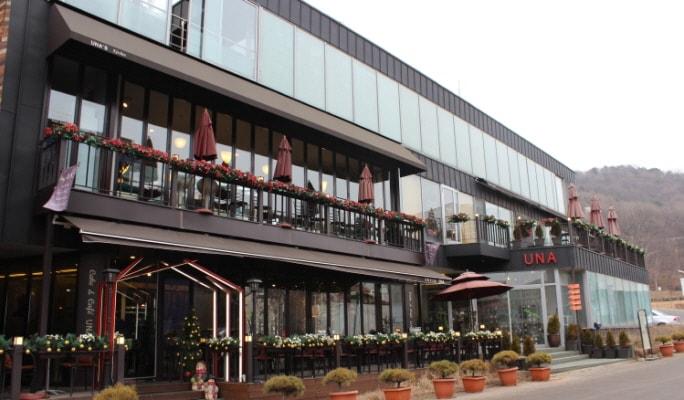 Paju Private Van Service: Heyri Art Village/ Paju Premium Outlet/ Provence Village - main view