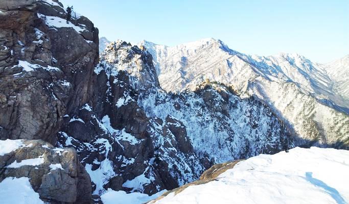 Seoraksan National Park & Naksansa Temple 1 Day Tour - main view
