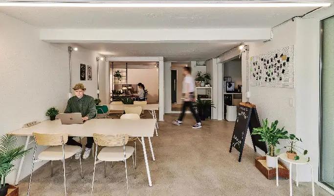 Seoul Coworking Space near Hongik Univ. Station (Hourly or Weekly Pass Options) - main view